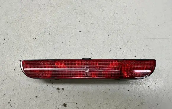 Audi A4 S4 B5 8D Third/center stoplight 8D5945097A