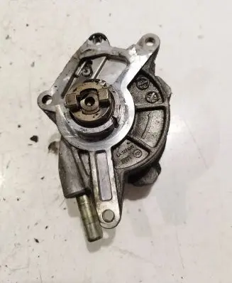 Mercedes-Benz ML W164 Vacuum pump a6422300165