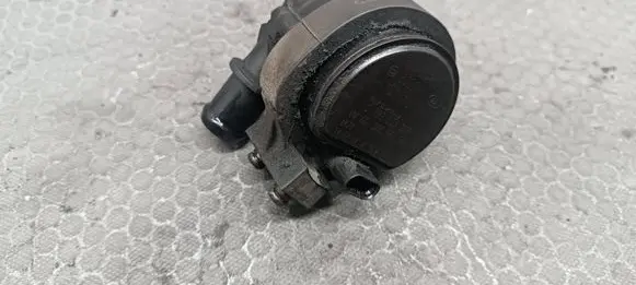 Volkswagen Polo V 6R Electric auxiliary coolant/water pump 0392023209 5Q0965567