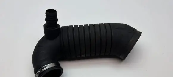Audi A6 S6 C5 4B Intercooler hose/pipe 8D0129615C