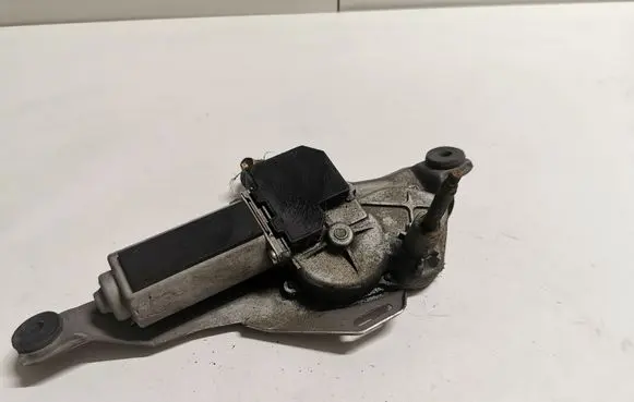 Toyota RAV 4 (XA20) Rear window wiper motor 8513042040