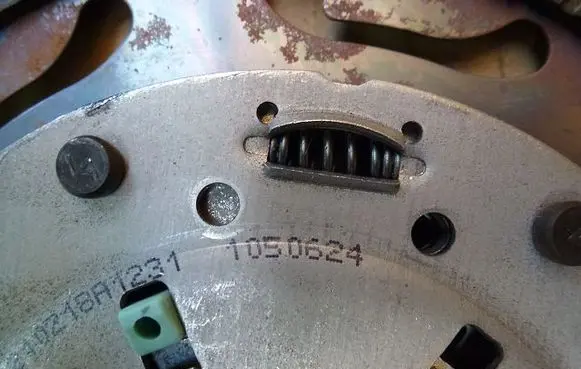 Clutch pressure plate