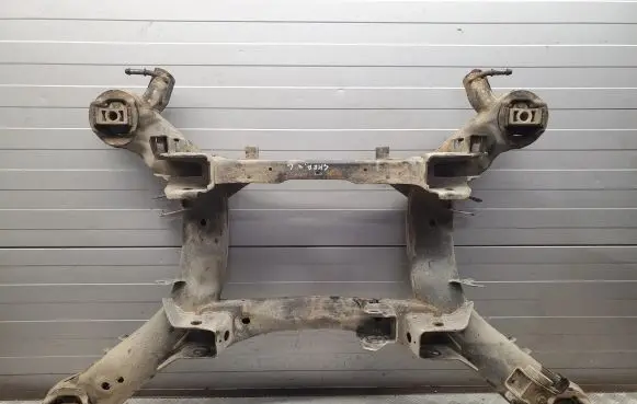 Jeep Grand Cherokee Rear subframe 