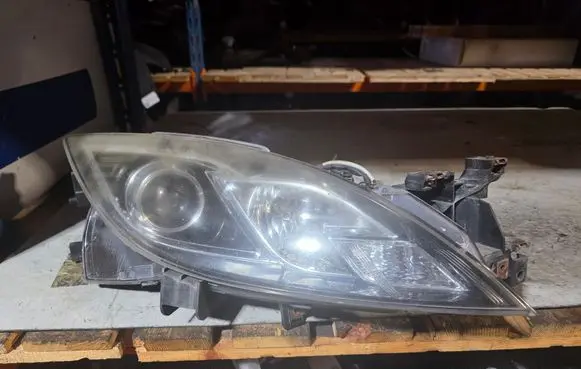Mazda 6 Headlight/headlamp
