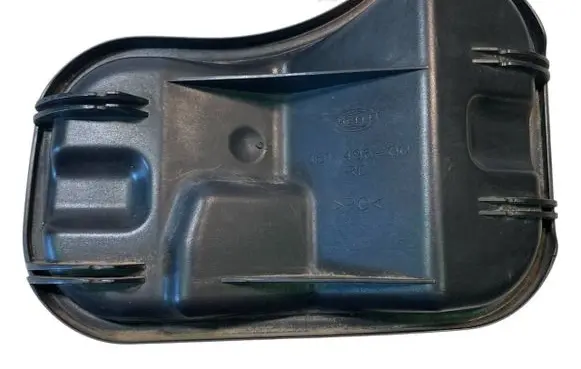 Mercedes-Benz Sprinter W901 W902 W903 W904 Headlight/headlamp dust cover 15149600