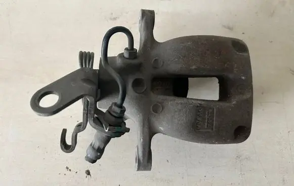 Volkswagen Eos Rear brake caliper