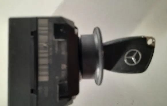 Mercedes-Benz ML W164 Ignition lock A1645450508