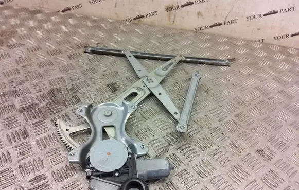 Toyota Prius (XW30) Rear door window regulator with motor 85720-47130