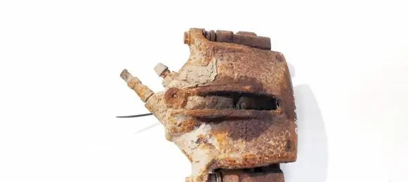 Front brake caliper
