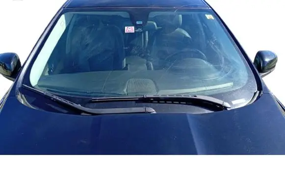 Jaguar XF X250 Front windscreen/windshield window