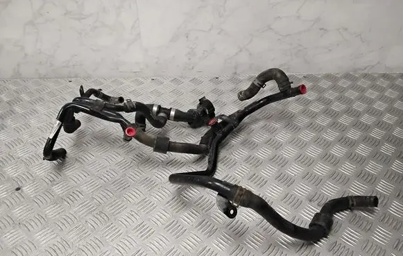 Audi A4 S4 B7 8E 8H Brake vacuum hose/pipe 04L121064G
