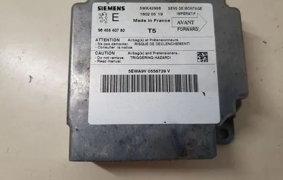 Peugeot 307 Airbag control unit/module 9645840780