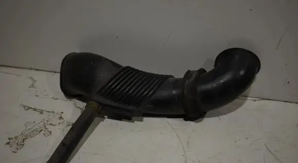 Audi Q7 4L Air intake duct part 7L6129609