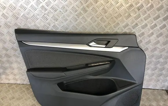 Volkswagen Golf VIII Front door card panel trim 5H0867133AF 5H08681098PR 5H0868109