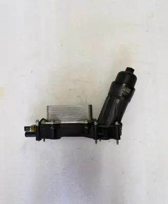 Jeep Grand Cherokee WL Oil filter mounting bracket 68365931AD