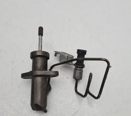 BMW 1 E81 E87 Clutch slave cylinder 6756452 A5703202
