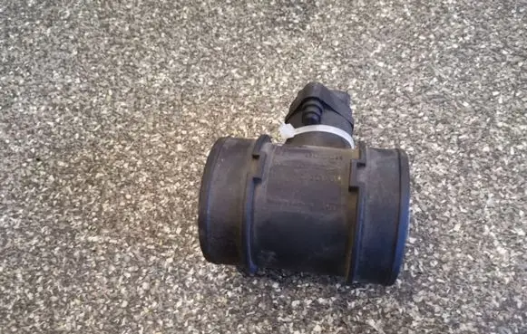 Alfa Romeo 156 Mass air flow meter 0280218019