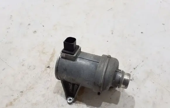 Volvo S60 Water pump 31368715