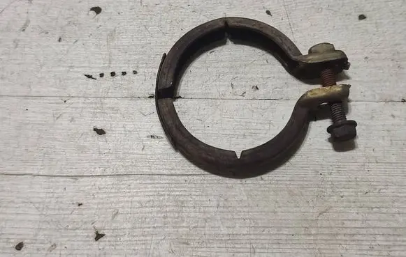 Mercedes-Benz GLK (X204) Muffler pipe connector clamp A2034900641