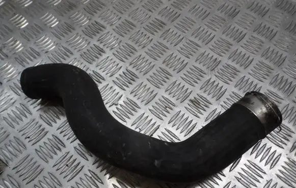 Fiat 500L Intercooler hose/pipe 51964183