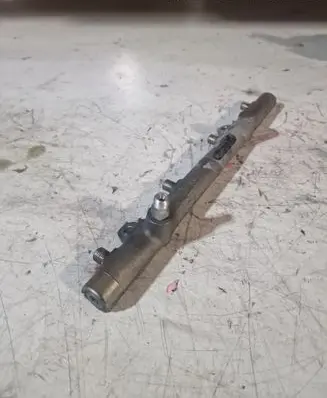 Mercedes-Benz ML W163 Fuel main line pipe A6280700095