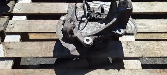 BMW 1 E81 E87 Front wheel hub 3121676444403 6764444 31216764444