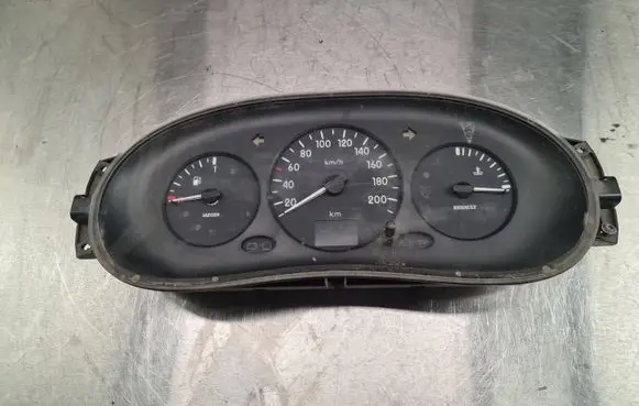 Renault Megane II Speedometer (instrument cluster) 8200133491A 501021690000 09043080094