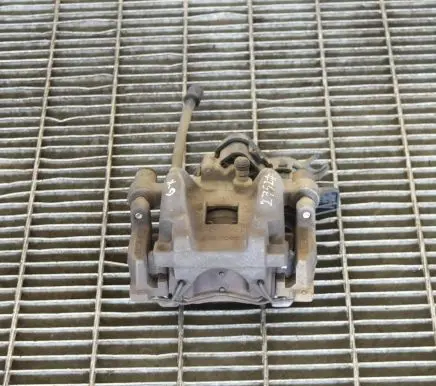 Volvo XC90 Rear brake caliper 32217363 31687554