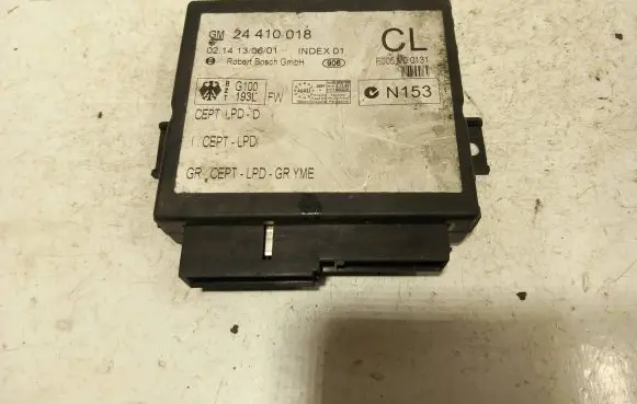 Opel Zafira A Comfort/convenience module 24410018 F005V00131