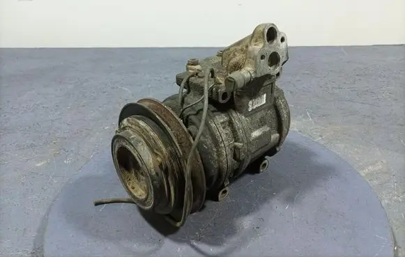 Mitsubishi Pajero Air conditioning (A/C) compressor (pump) 