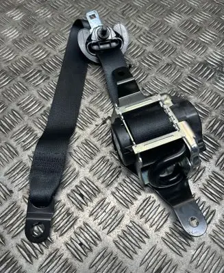 Rear seatbelt