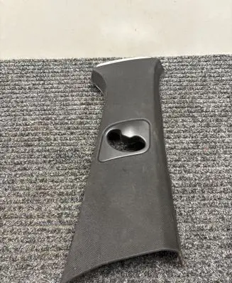 BMW X5 F15 (B) pillar trim (top) 7284708 15671812