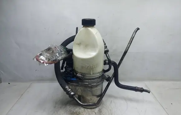 Opel Vectra C Power steering pump 2PWVC