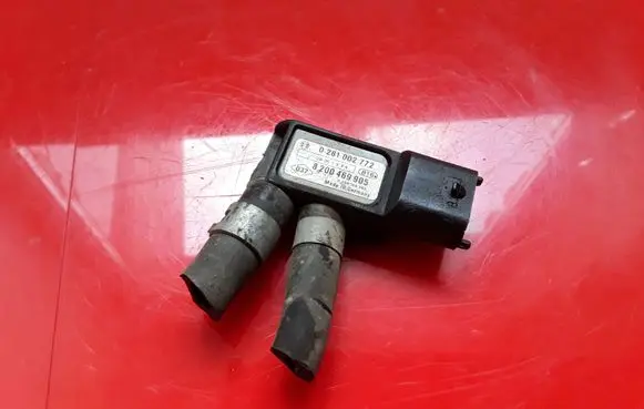 Suzuki Grand Vitara II Exhaust gas pressure sensor 8200469905 0281002772 8200198965