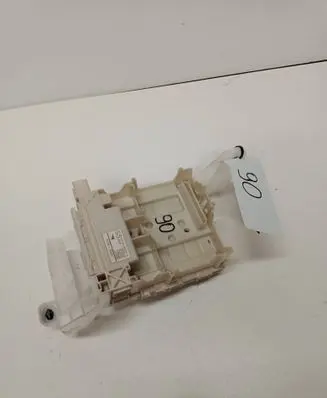 Peugeot 108 Fuse 82730-0H030