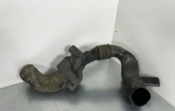 Honda CR-V Air intake hose/pipe