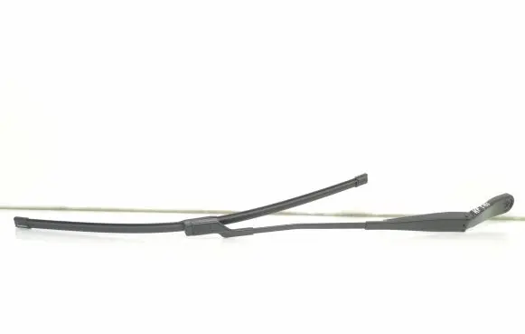Volvo V60 Windshield/front glass wiper blade 30753504