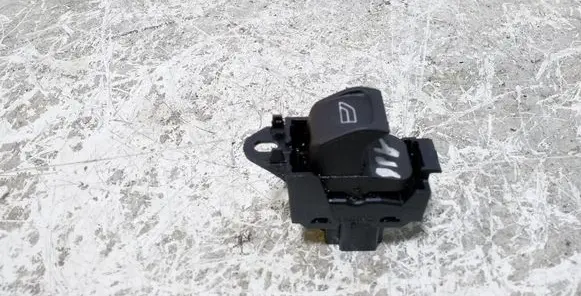 Volvo V70 Electric window control switch 30773273