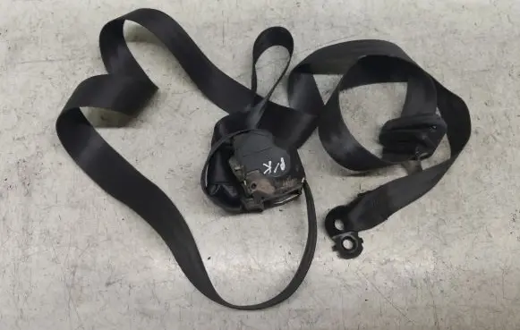 Opel Movano A Front seatbelt