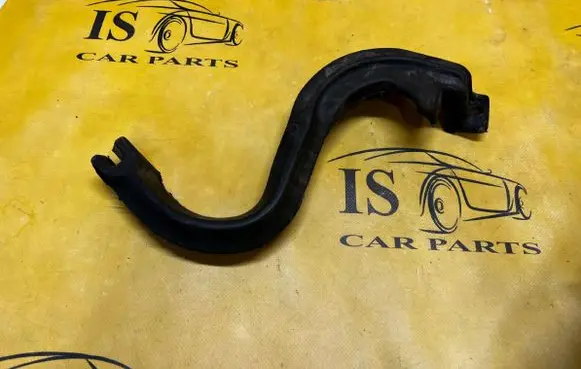 Peugeot 508 RXH Wiper trim 9675616780