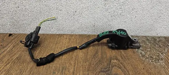 Volvo V40 Airbag deployment crash/impact sensor P31305432