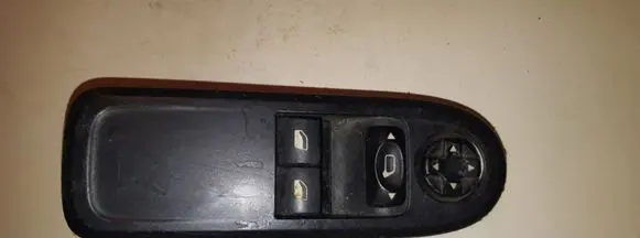 Peugeot 308 Electric window control switch 96565185
