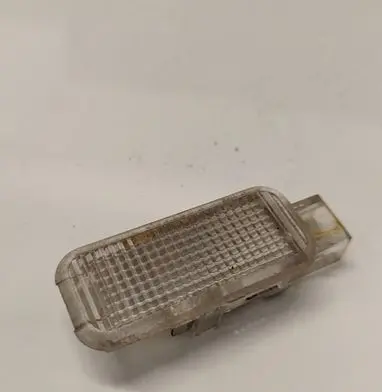 Volkswagen Phaeton Other interior light 4B0947415