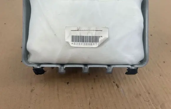 Citroen C-Crosser Passenger airbag 7030A026 6059542 BGVV4NJACK00