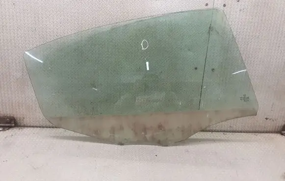 Peugeot 508 Rear door window glass