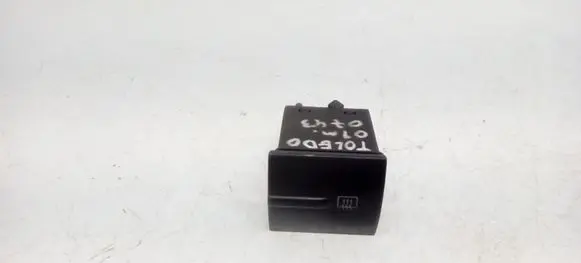 Windscreen/window heater switch