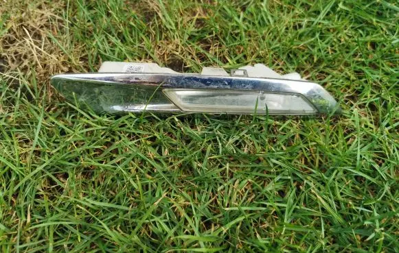 BMW 5 F10 F11 Front fender indicator light 01038703 01038701