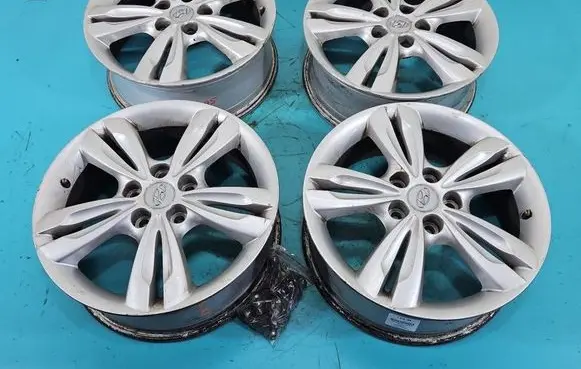 Hyundai ix35 R17 alloy rim IMPRK1516195