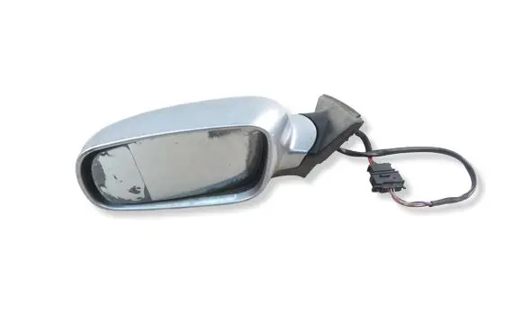 Volkswagen PASSAT B5.5 Front door electric wing mirror 
