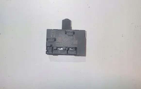Volkswagen Golf VII Door control unit/module 5Q4959395B